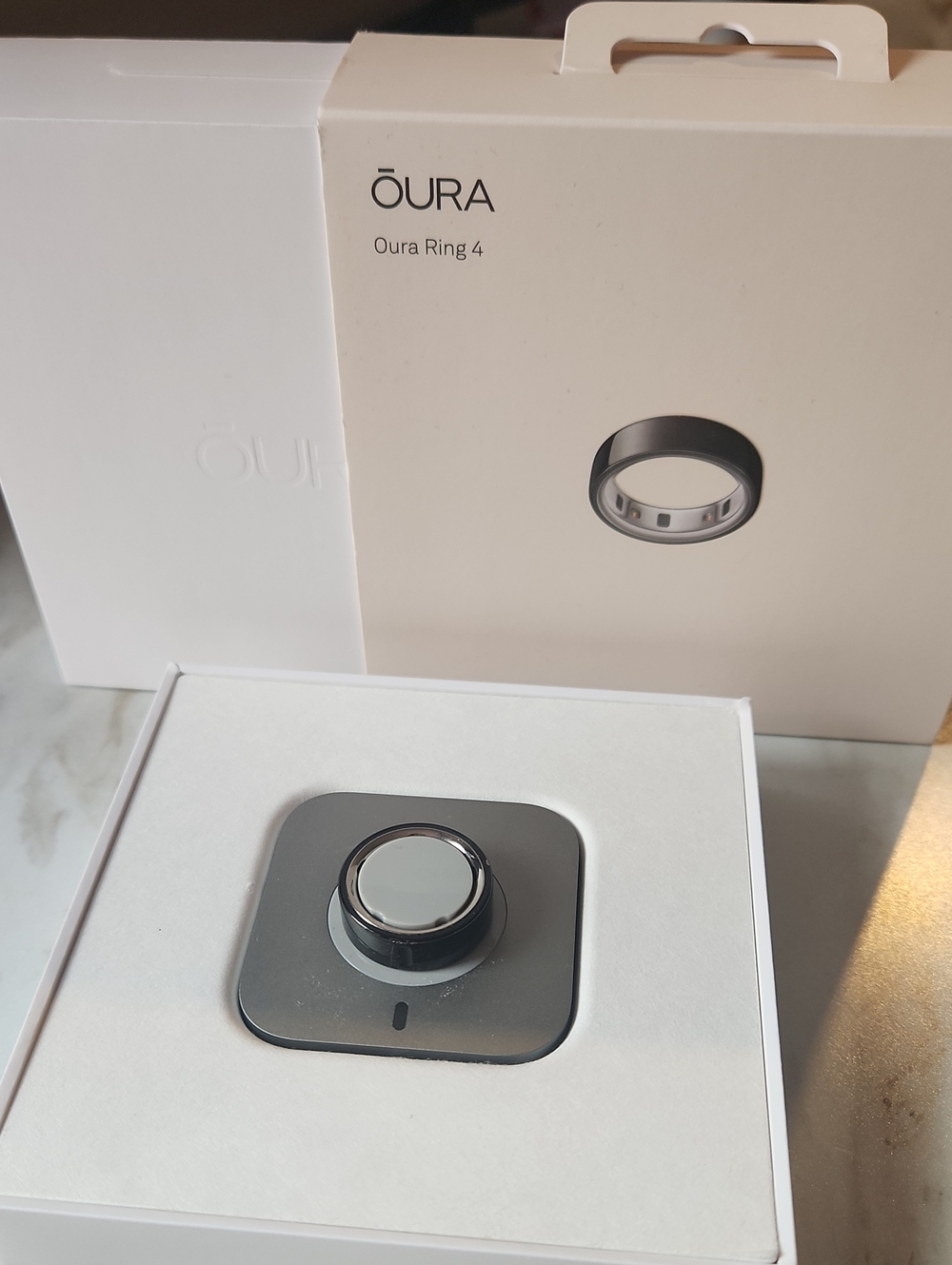 Oura Ring 4 Black with Silver Size 8